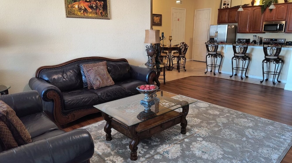 Orlando Vista Cay Executive 3BR Villa 42/75