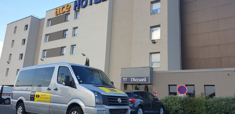 ACE HOTEL PARIS ROISSY 33/35