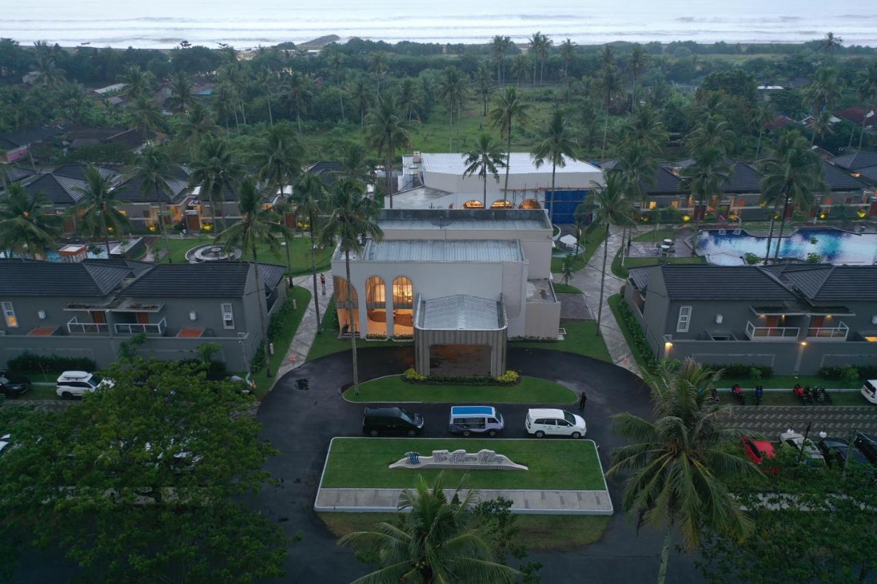 The Allure Villas Pangandaran 1/25