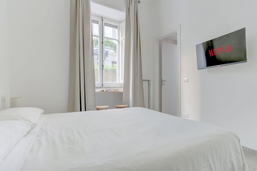 Santi Quattro Apartment & Rooms - Colosseo 10/49