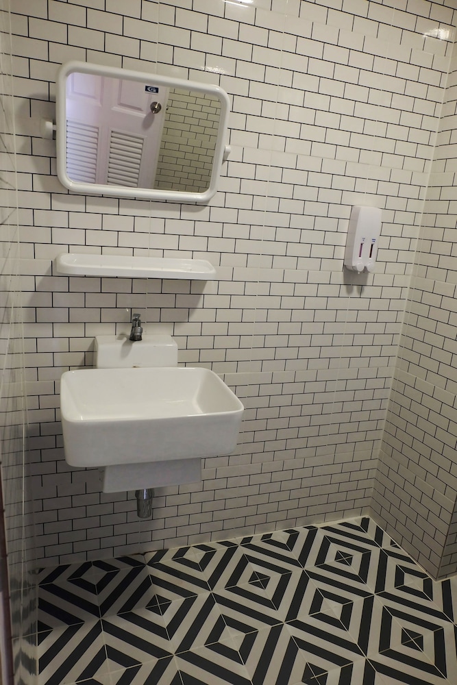 Inn Stations Hostel 47/49