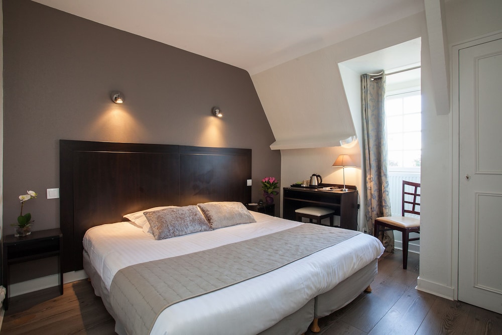 Hotel La Hoirie 16/49