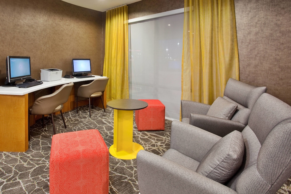 SpringHill Suites by Marriott Wichita East at Plazzio 21/31