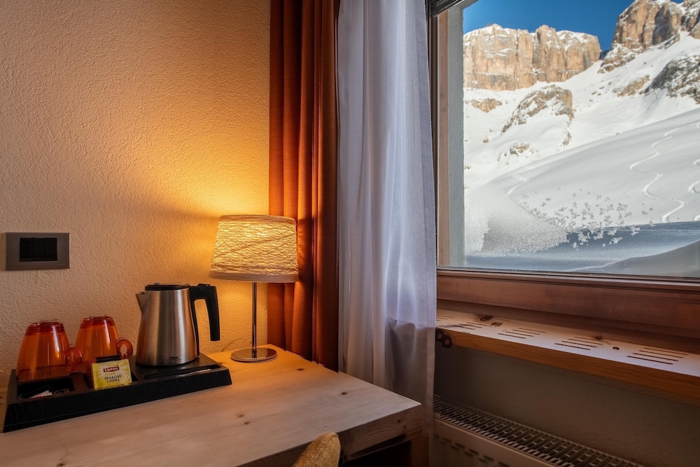 Hotel Col Di Lana 20/41