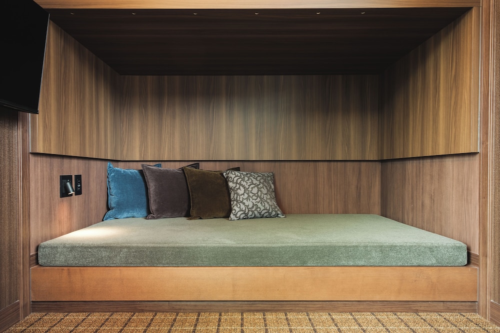 JR INN Hakodate 53/69