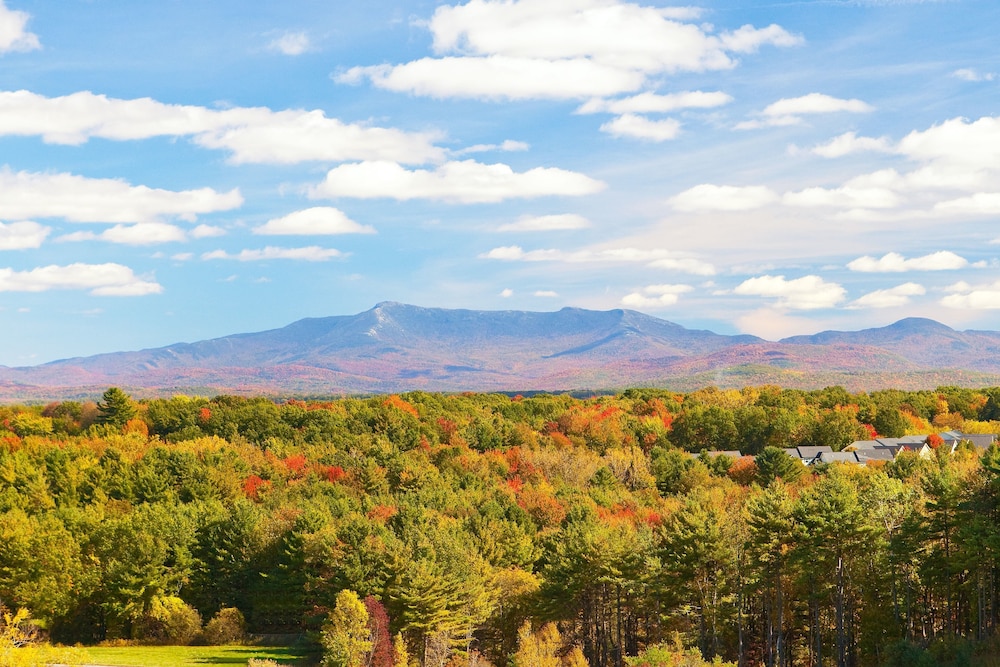 Doubletree By Hilton Burlington Vermont 37/88