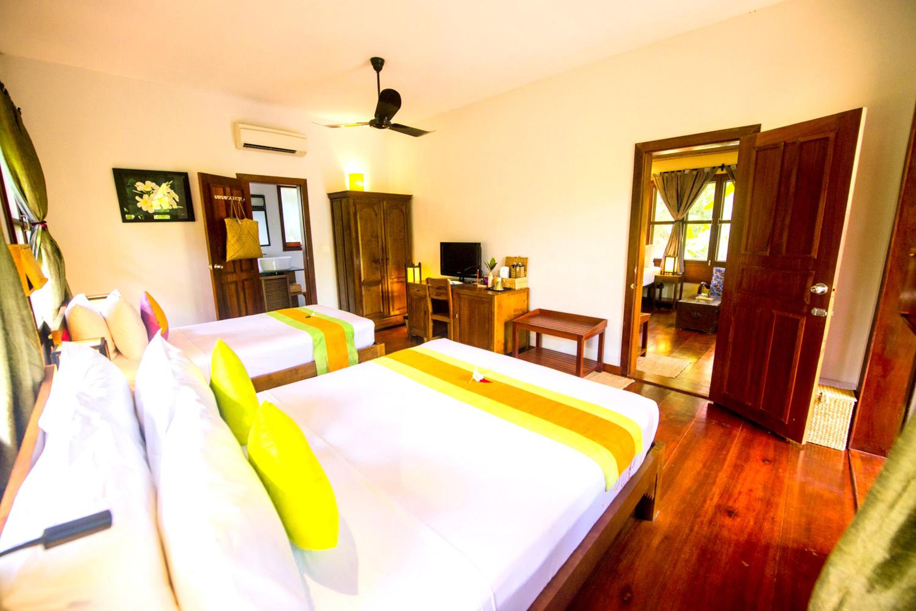 Twin Beds