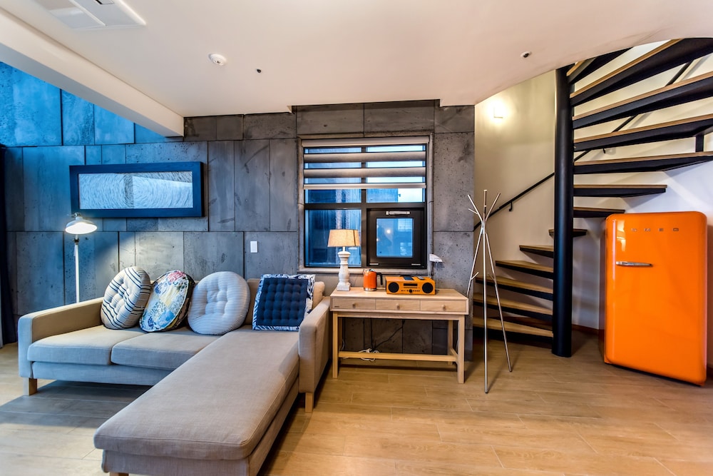 Zen Hideawayatjeju 36/58