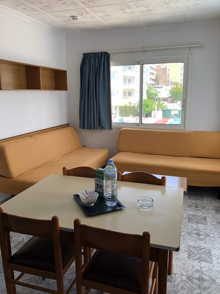 Europa Apartments 16/34