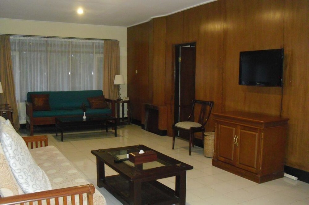 Puncak Pass Resort 37/76