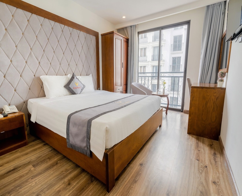 Royal Charm Hotel 18/57