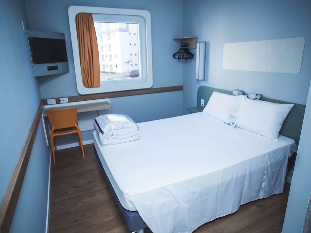 Ibis Budget Araraquara 30/67