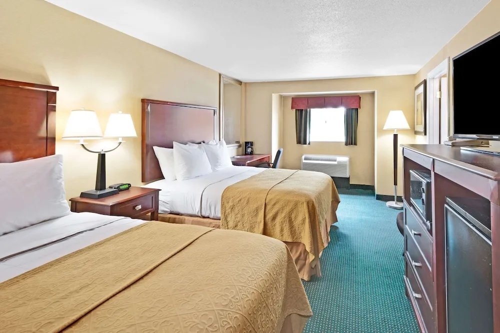 Ramada by Wyndham Kittery 11/27