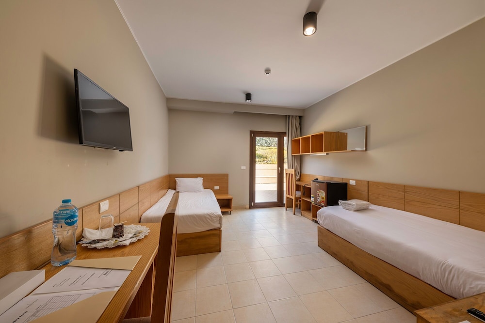 Dhara Residence E2 Lodge Hotel 9/46