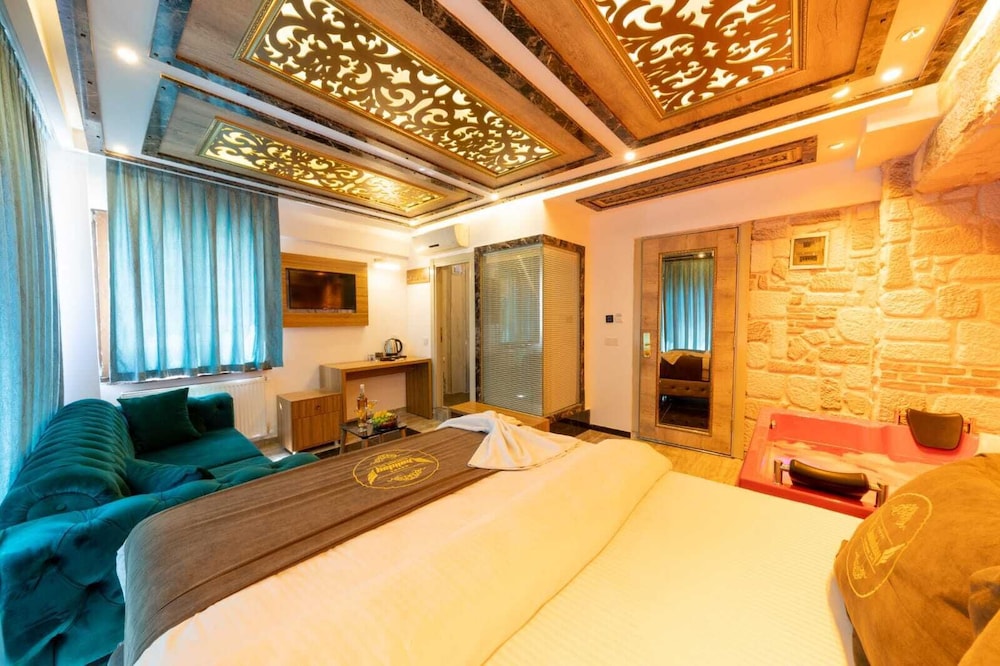 Holiday Business Otel 12/41
