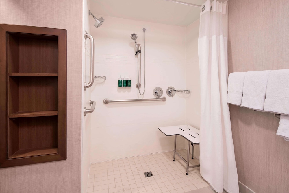 Sonesta ES Suites Scottsdale Paradise Valley 9/42