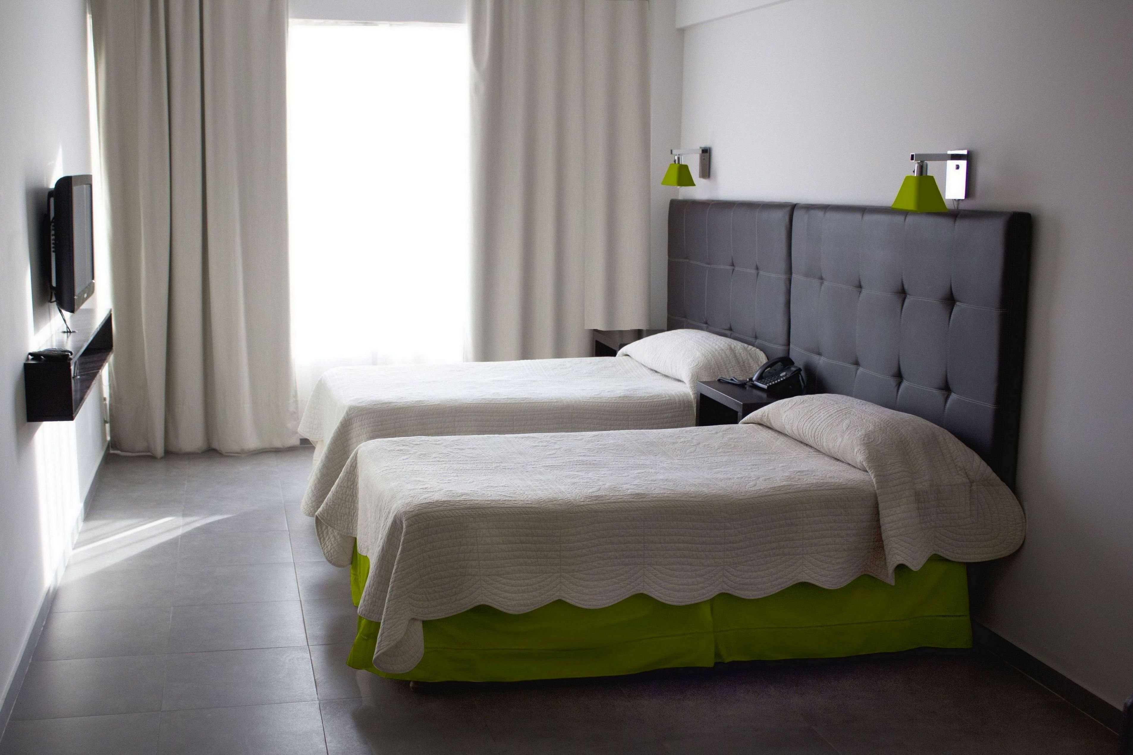Standard, Twin Beds