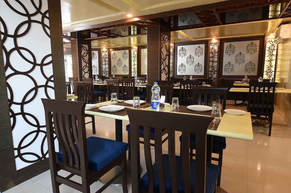 Kyriad Hotel Pimpri (ex Hotel Kundan Palace) 22/28