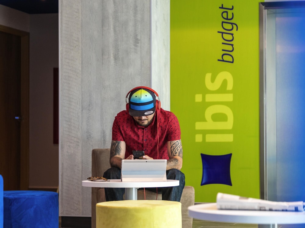 Ibis Budget Aguascalientes Norte 8/23