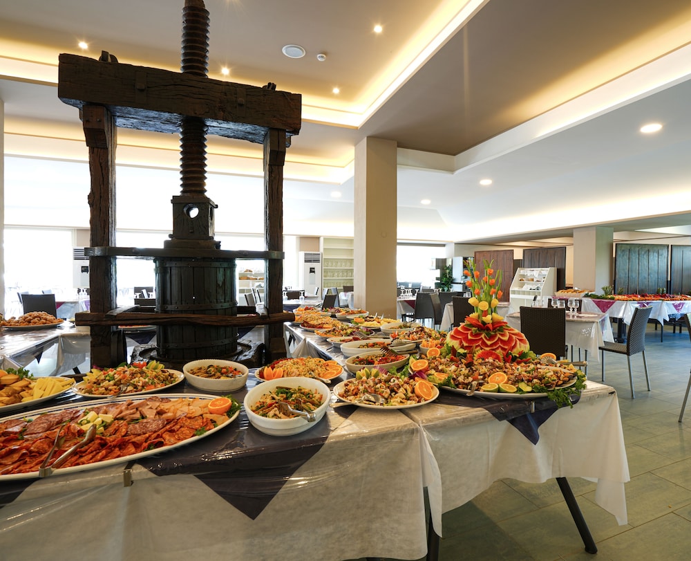 Cefalu Resort Sporting Club 46/69