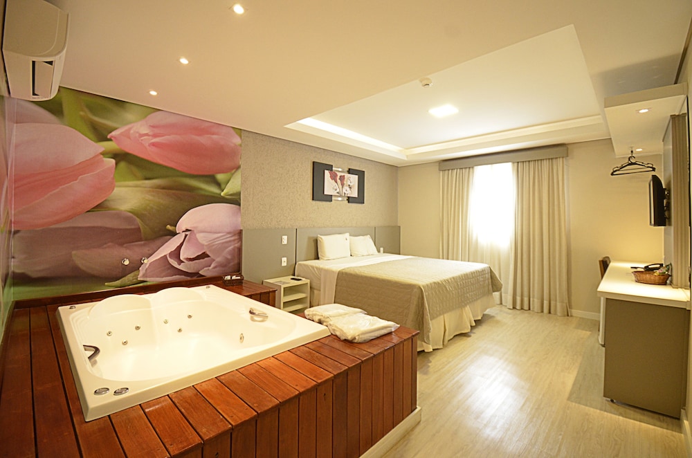 BUSINESS PARK HOTEL 32/69