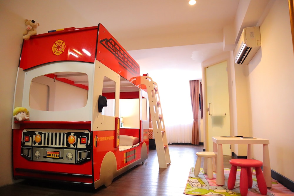 ARMENIAN STREET HERITAGE HOTEL 4/76