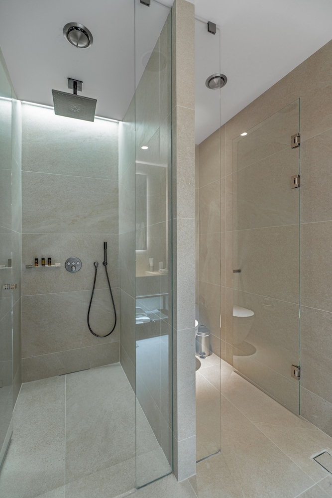 Hellenic Vibes Smart Hotel 46/50