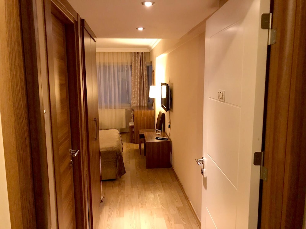 Wox Ew Hotel 38/56