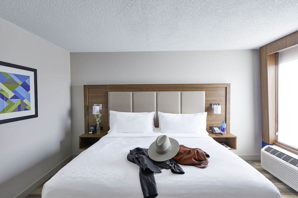 Holiday Inn Express Nashville Downtown 19/67