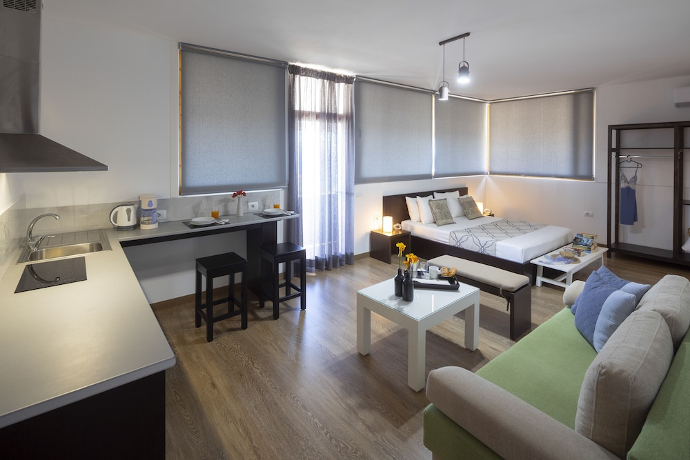 Casa Noste Apartments 17/36