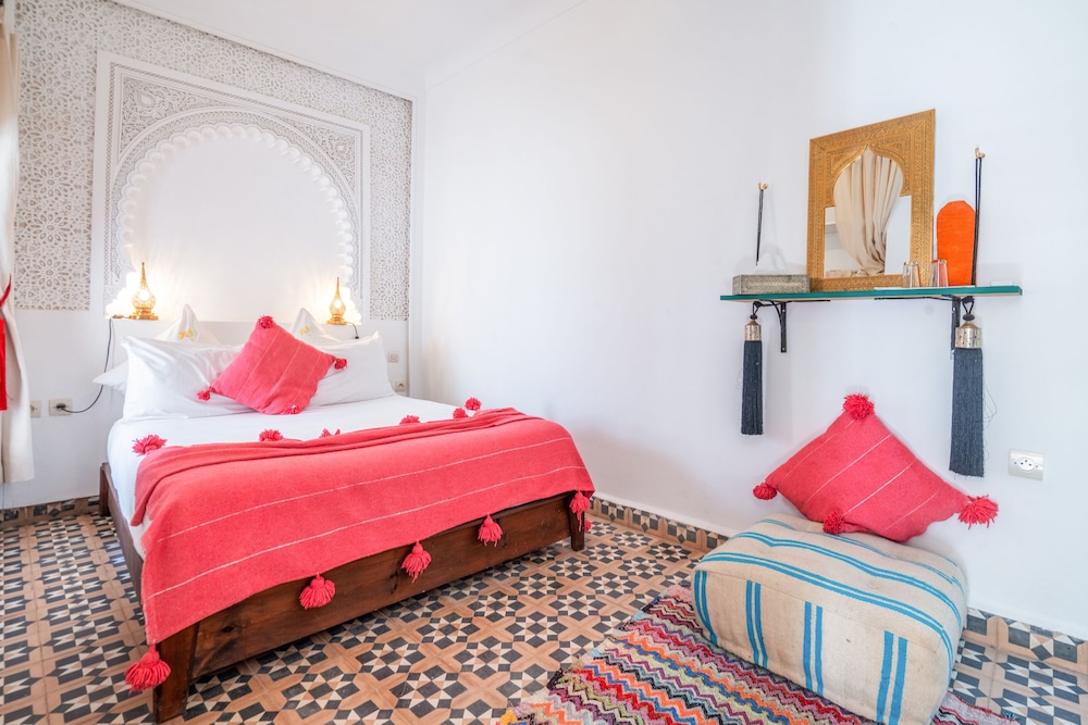 Riad Lumiere D Orient 7/73