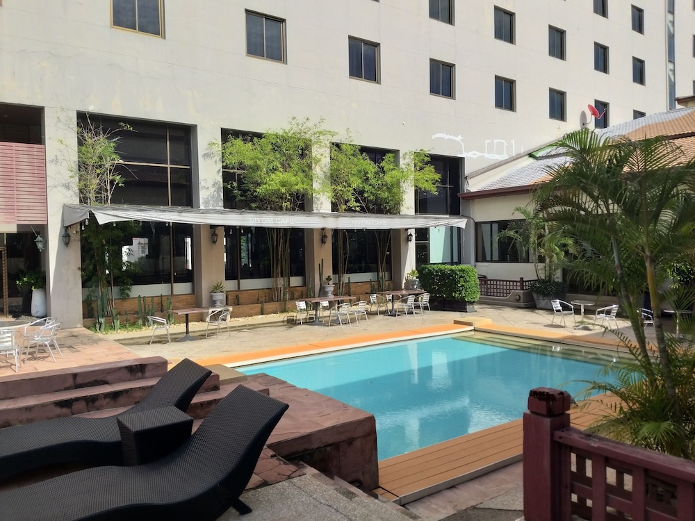 Songphanburi Hotel 42/49