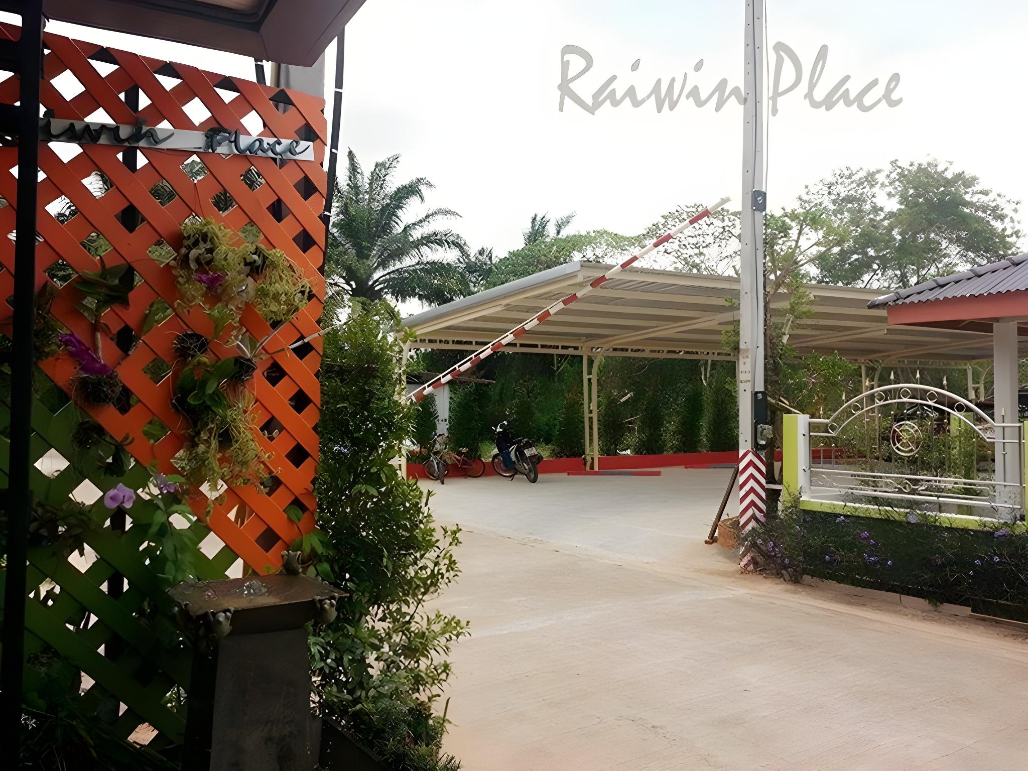 Raiwin Place 3/73