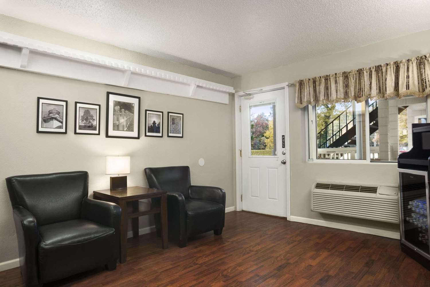 Travelodge by Wyndham Traverse City MI 20/27