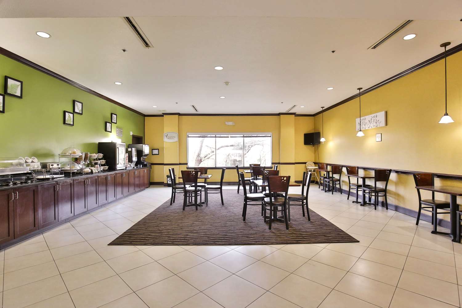 Sleep Inn & Suites University 11/15