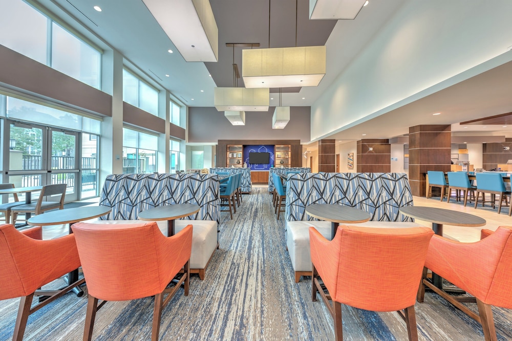 Holiday Inn Express & Suites Houston S Medical Ctr Area 41/50