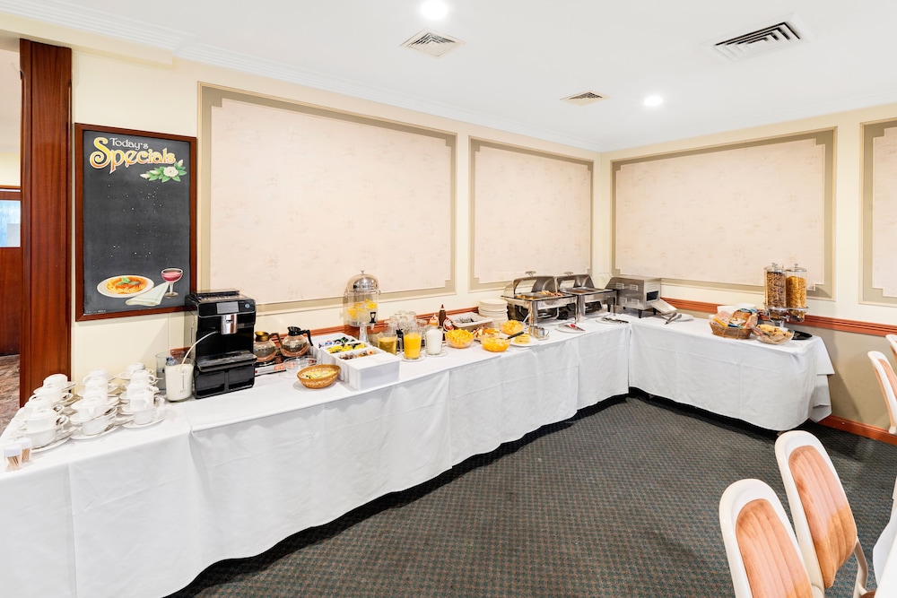 WM Hotel Bankstown 46/56