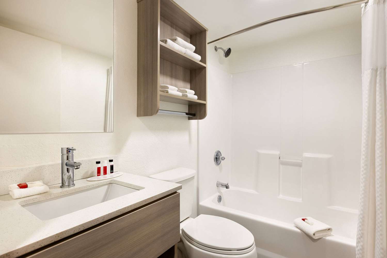 Microtel Inn And Suites Raleigh 57/60
