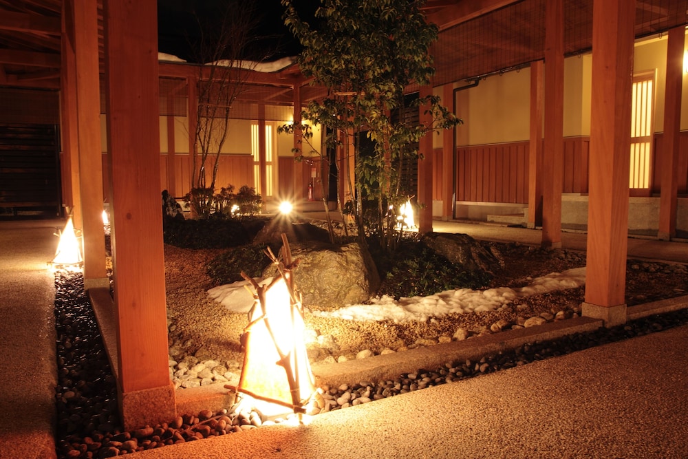 Fugetsugyosho 22/23