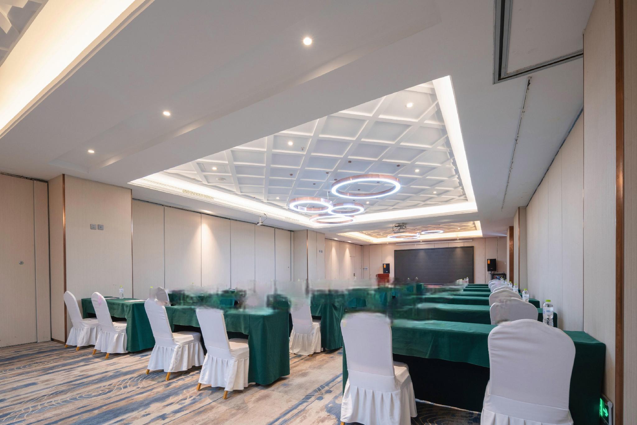 Chengyue Hotel 23/32