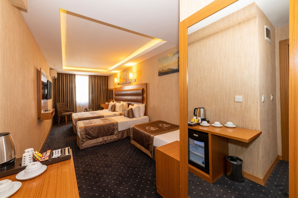 Regno Hotel 43/59