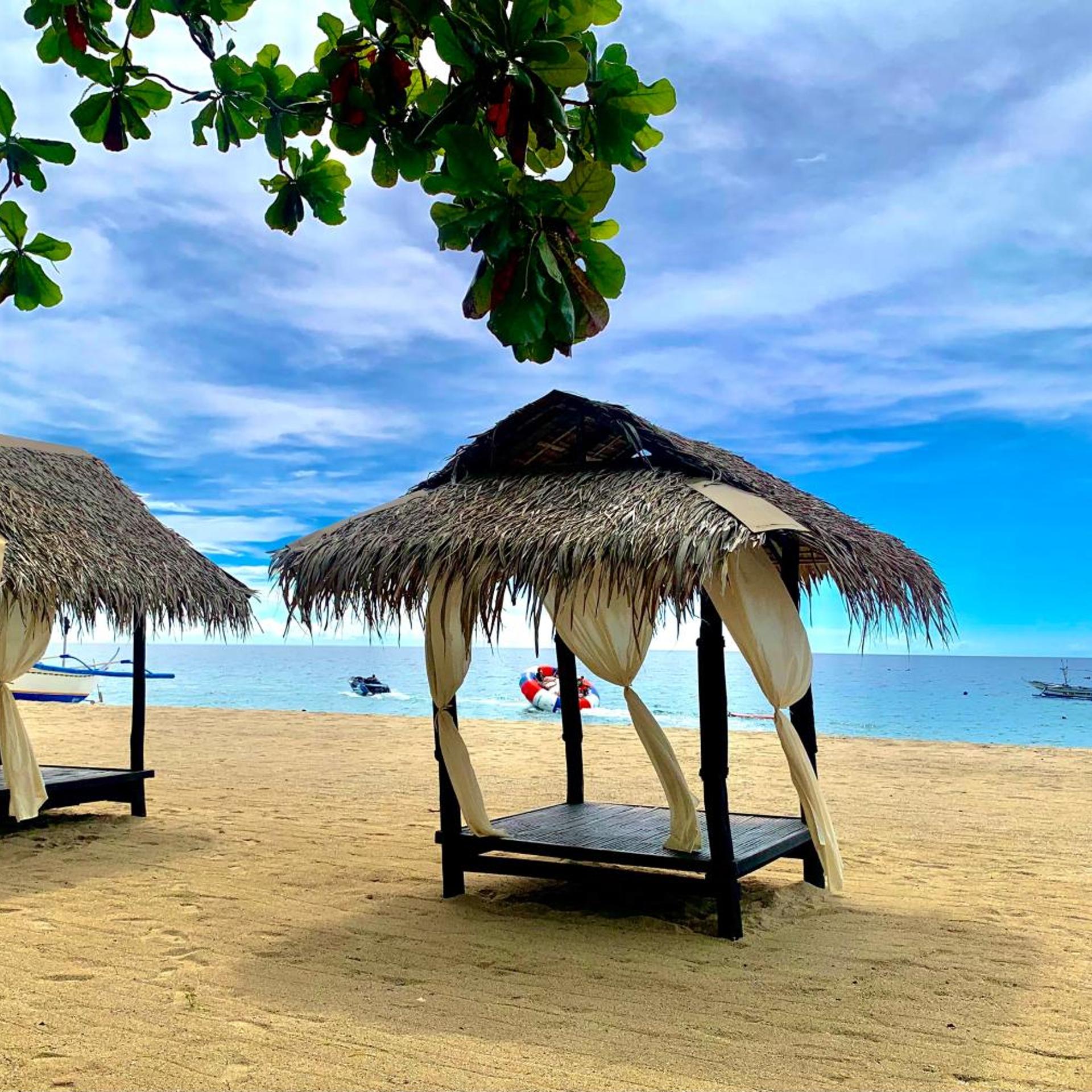 The Henry Resort Taramindu Laiya 49/56