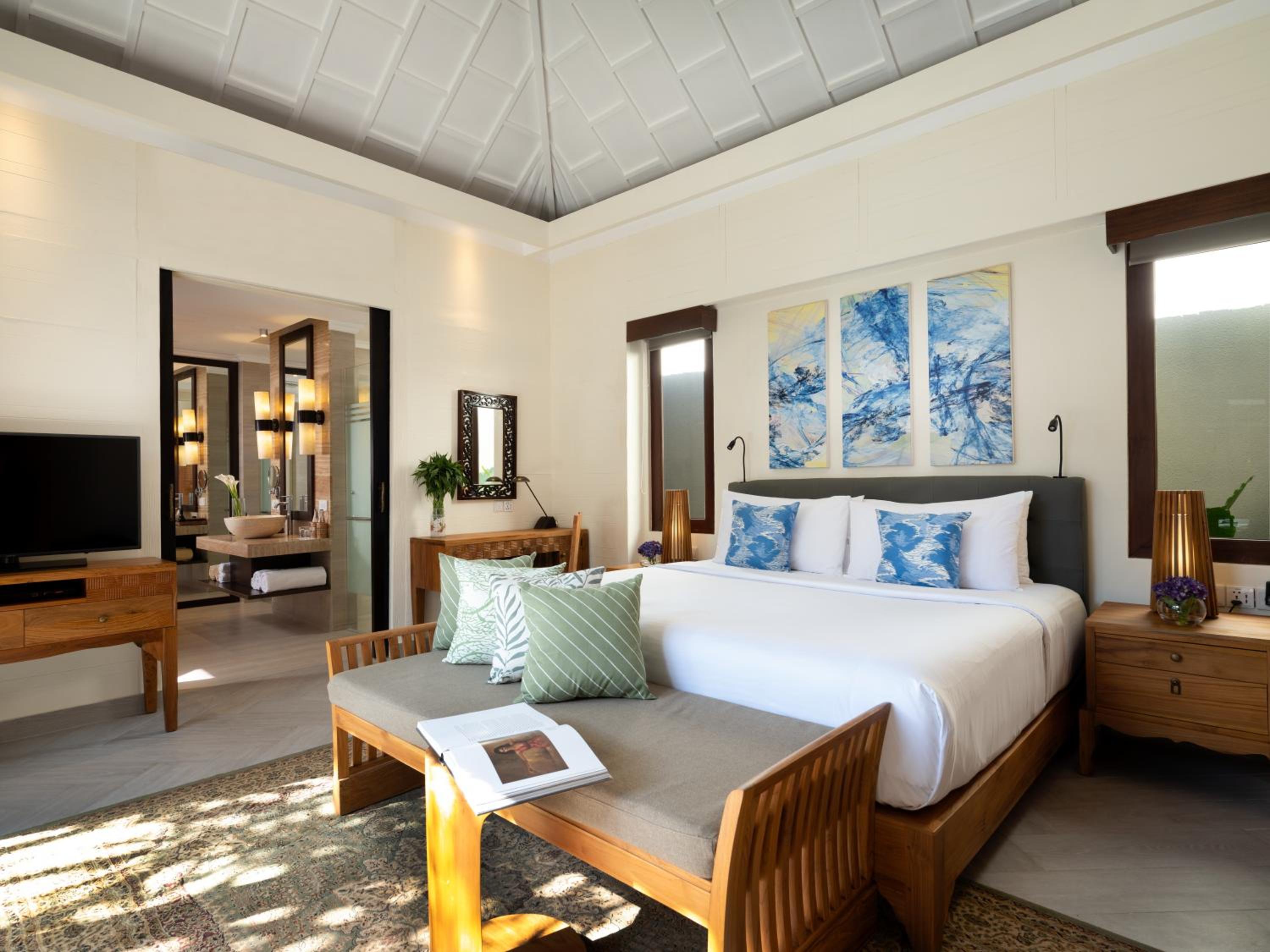 Avani Seminyak Bali Resort in BALI