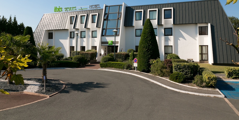 IBIS STYLES BORDEAUX AEROPORT 62/68