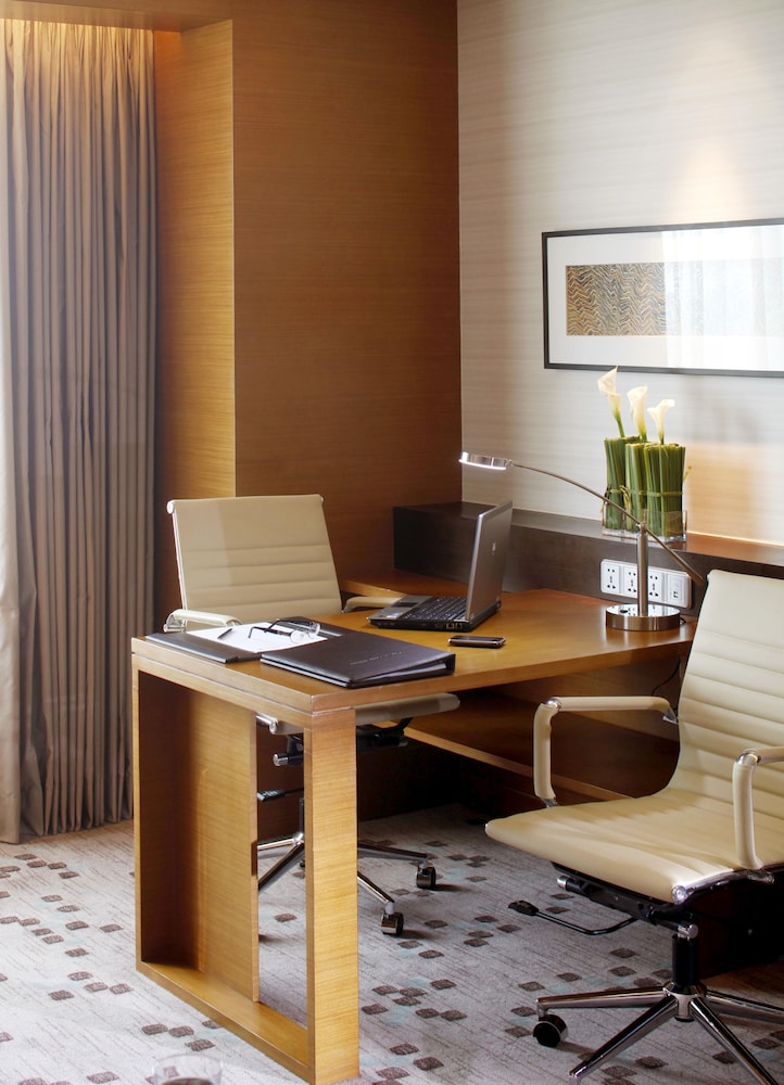 Radisson Blu Hotel Cebu 61/73