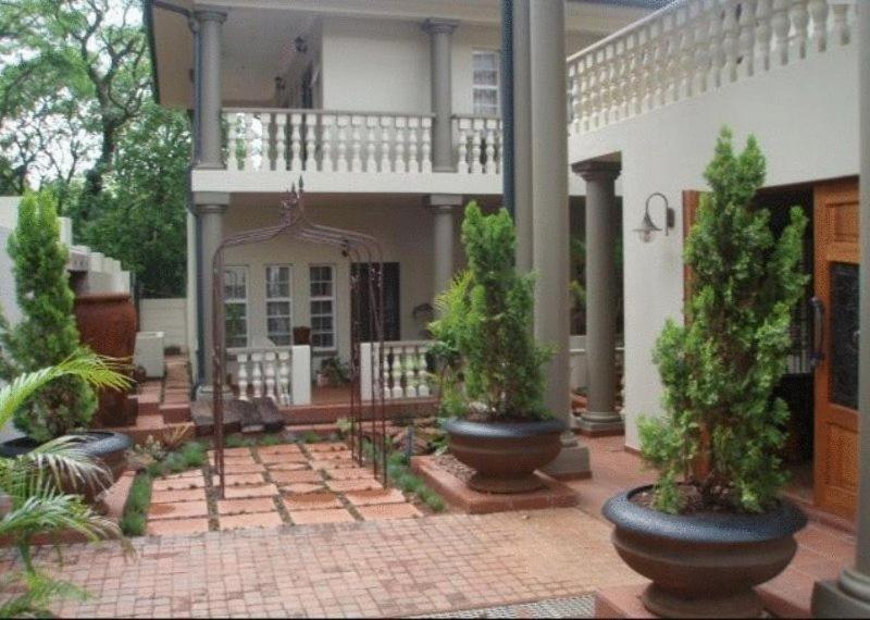 Goodey's Guesthouse 2/24