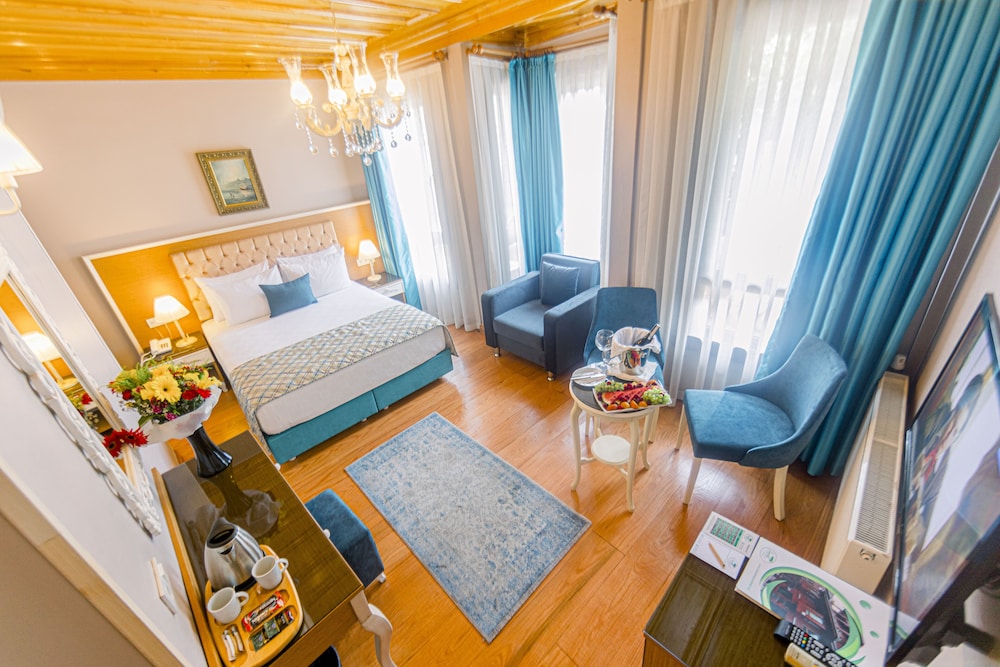 Acacia Mansion Hotel 35/49