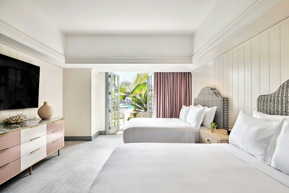 1 Bedroom, Executive, Suite, 2 Queen Beds, Resort View