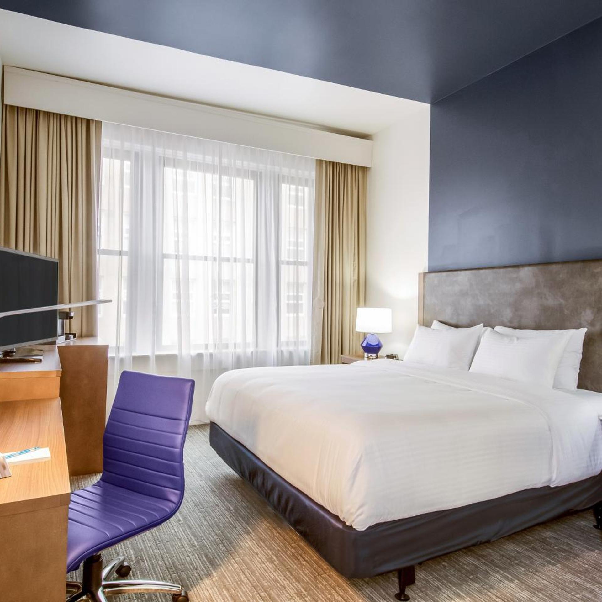 Suite, King Bed, Accessible, New Bedford Harbor Hotel Ascend Hotel Collection 2/10