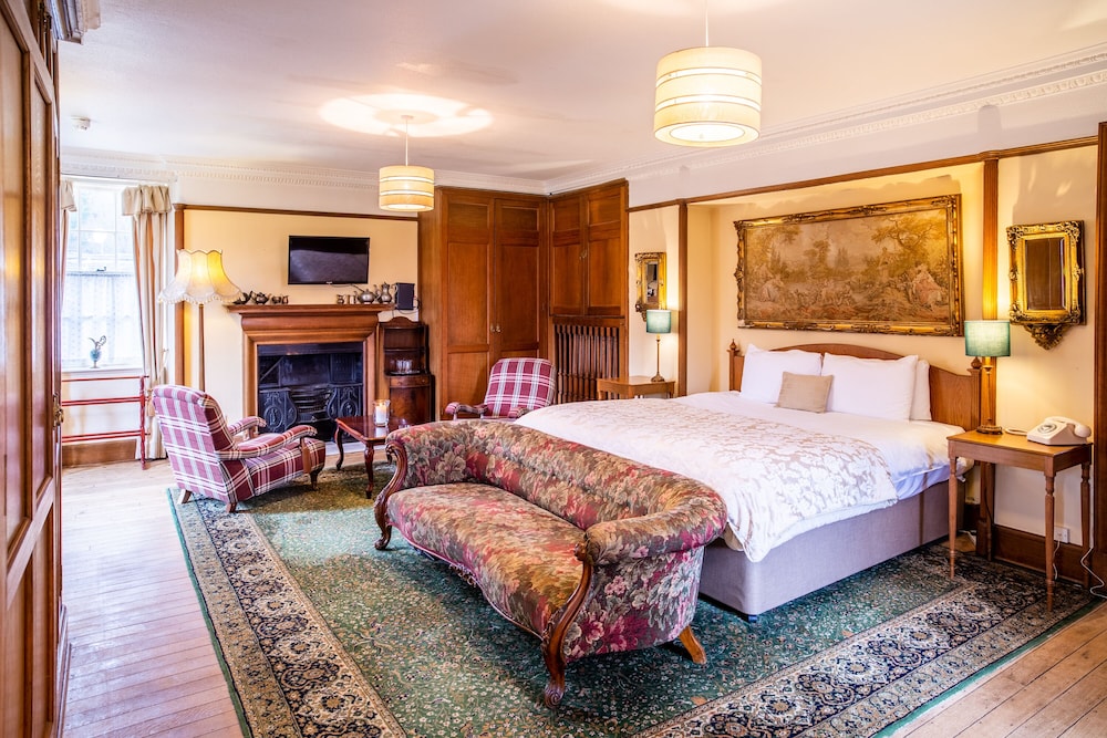 Dalmunzie Castle Hotel 15/77